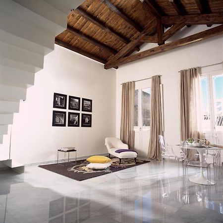 Right House - Characteristic Marina District Διαμέρισμα Κάλιαρι Εξωτερικό φωτογραφία