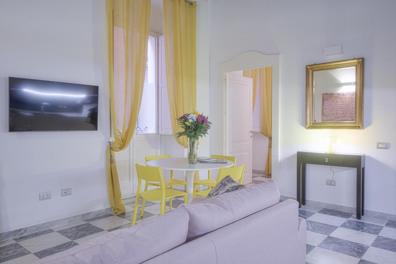 Right House - Characteristic Marina District Διαμέρισμα Κάλιαρι Εξωτερικό φωτογραφία